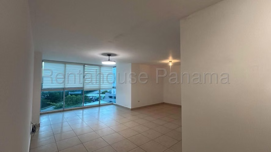 Apartamento en Alquiler Costa View Costa del Este 27SPCG2131