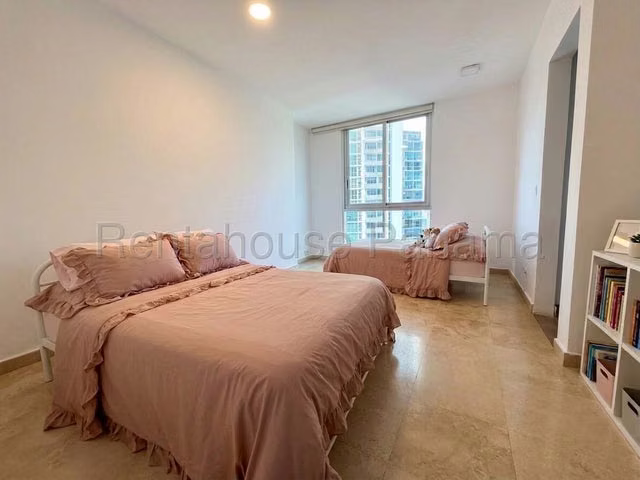 VENTA DE APARTAMENTO EN PUNTA PACÍFICA  - Imagen 4
