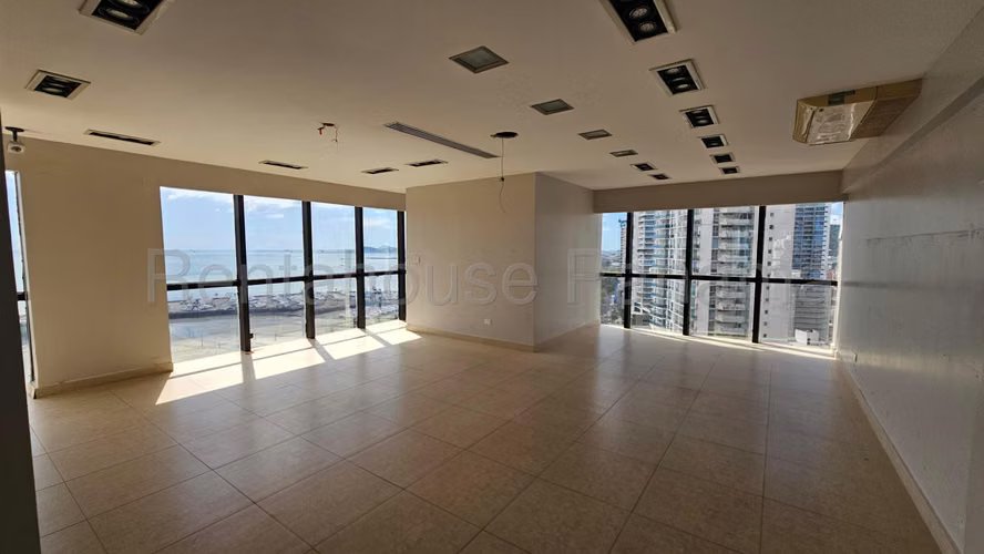 Venta de Oficina en Avenida Balboa Solo Cliente Directo MC - Imagen 3