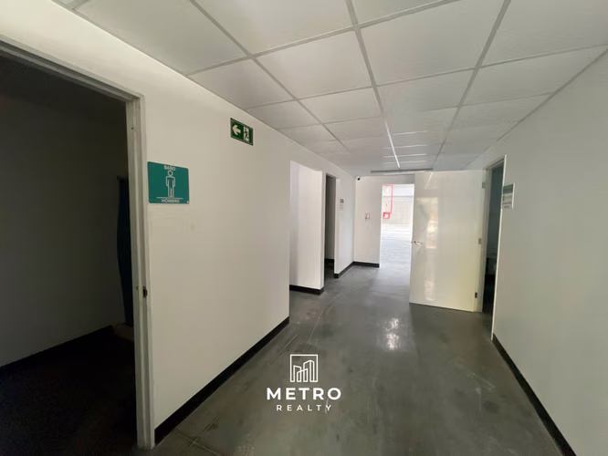 Galera en Venta Zona Uno Panama - Imagen 8