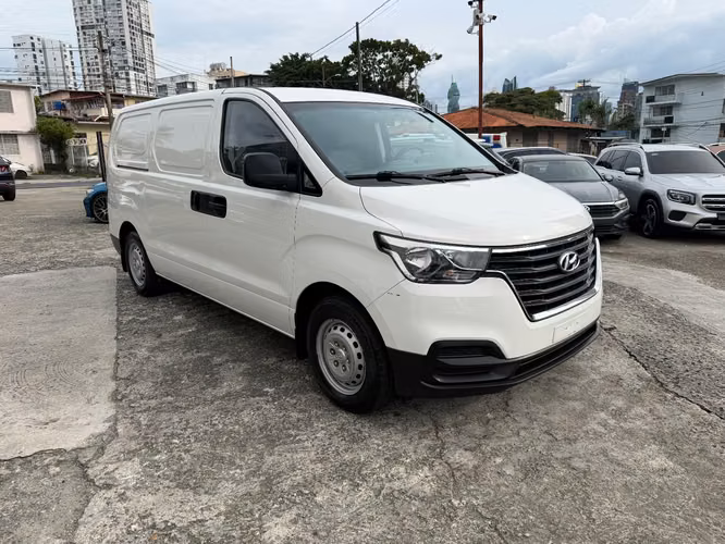 Hyundai H1 2020