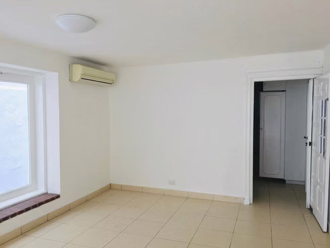 E1127GRR Venta de Casa en Obarrio 