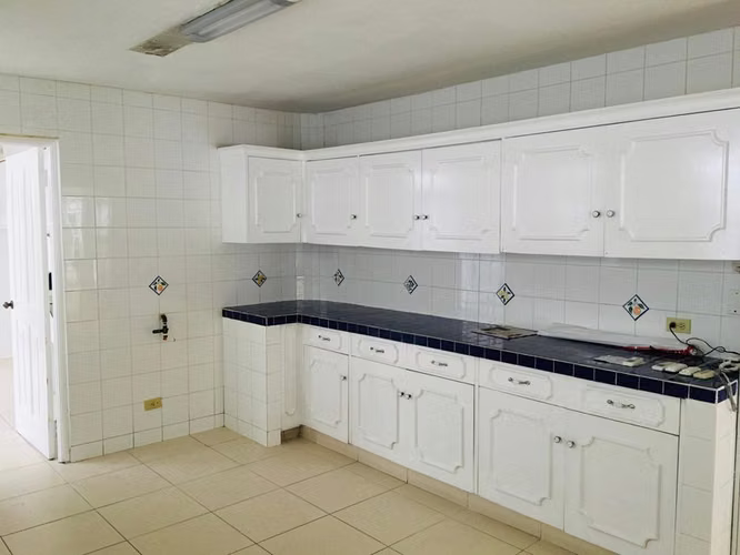 E1127GRR Venta de Casa en Obarrio 