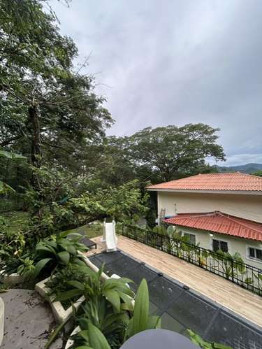 Beautiful mountain home for long-term rent in Alto del Maria, Panama / Casa de montaña en alquiler- Altos del Maria