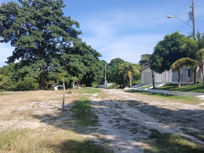 Terreno de 750m2 Playa Costa Esmeralda $39,000 - Imagen 4