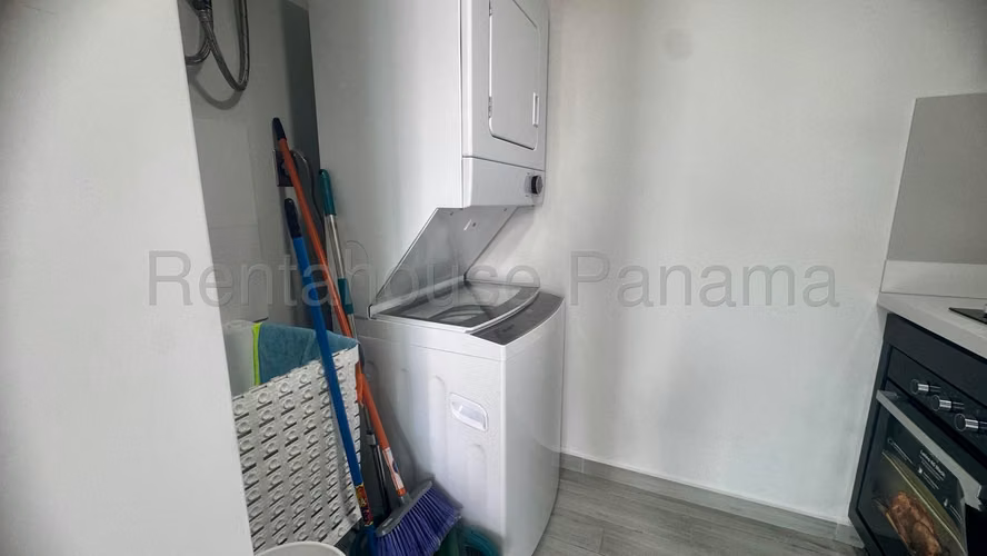 Alquiler apartamento amoblado en PH Alexa, Bella Vista * - Imagen 8