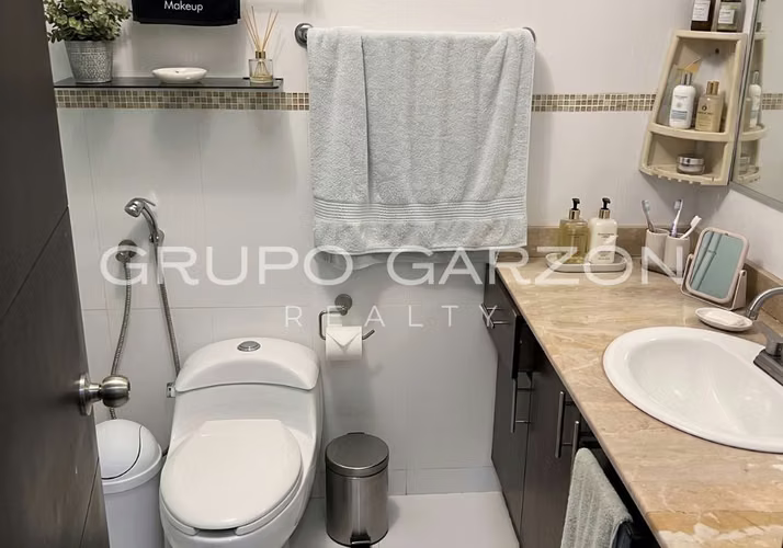 Venta apartamento c/ 2 estac. + 1 depósito PH Sky Level (Hato Pintado) - Imagen 6