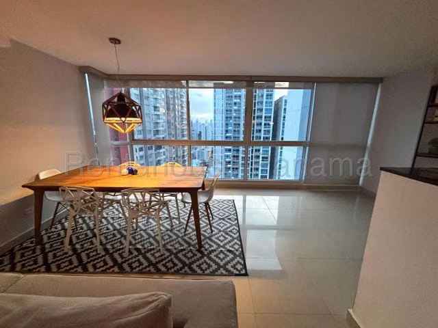 Apartamento de 2 recámaras y 2 baños en venta en Carrasquilla - Imagen 4