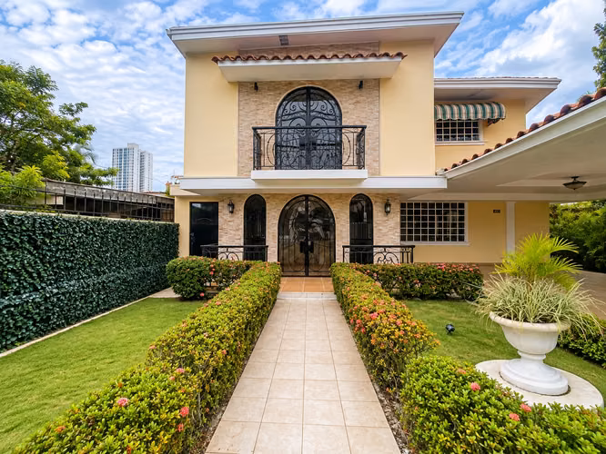 CASA COCO DEL MAR| 5 RECÁMARAS + APARTAMENTO INTEGRADO