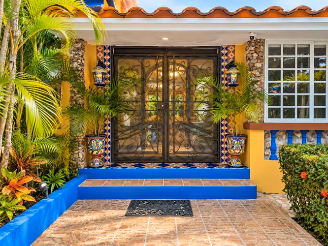 EXCLUSIVA RESIDENCIA EN VENTA | CORONADO CLUB DE GOLF