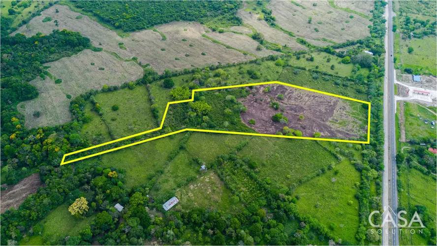 Terreno de 8 Hectáreas en Venta con Frente a la Carretera Panamericana en Bugaba, Panamá