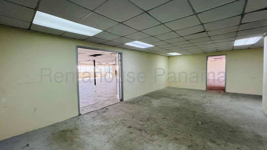 Piso Completo de 1,000 m² en Alquiler | Plaza Las Américas, Calidonia MDR 27-2565 - Imagen 2