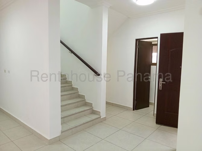 Townhouse en venta Panama Pacífico 27-2460 MMM