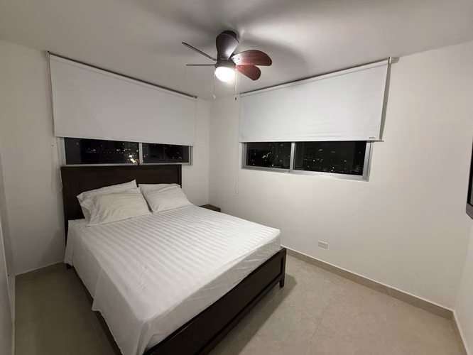 Alquilo apartamento Los Toneles 2Recámaras 2Baños Amoblado, Vía España - Imagen 3