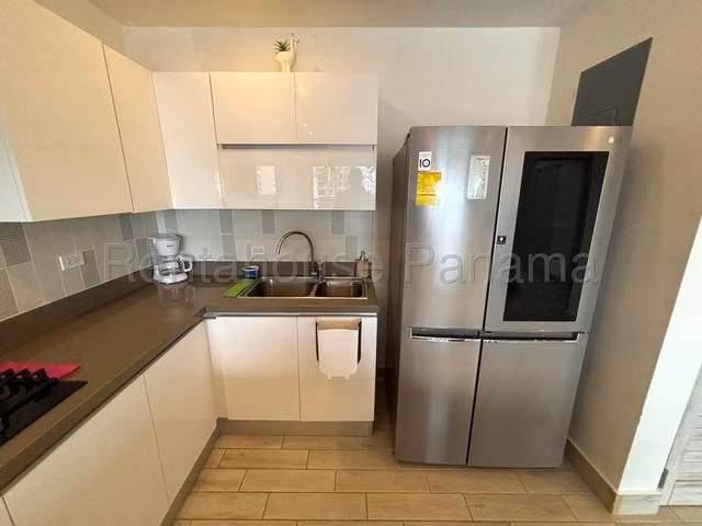 Apartamento amoblado en Playa Caracol, Punta Chame, 2 recámaras y 2 baños
