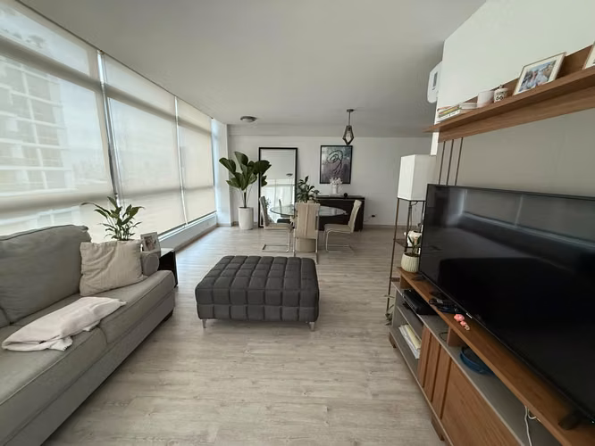 $195,000 VENDO HERMOSO APARTAMENTO PH BAYFRONT 98 MTS2 - Imagen 2