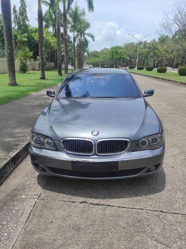 BMW 750i -2007- GANGA $3,000