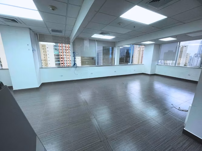 SALE OF COMMERCIAL OFFICE IN TOWER THE AMERIC, PEACEFUL TIP (8)