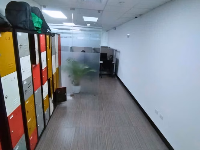 VENTA DE OFICINA COMERCIAL EN TORRE LAS AMÉRICAS, PUNTA PACÍFICA (8)