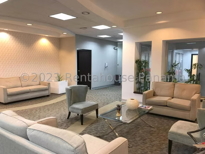 Venta de Oficina en Plaza Carolina Chanis HQ - Imagen 13