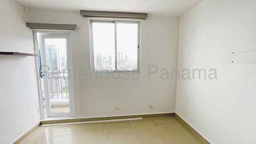 Amplio Apartamento en PH Miyaki Obarrio – 217.3m² 3Rec 2.5Baños 2Parkings – $1,600 KDC - Imagen 2