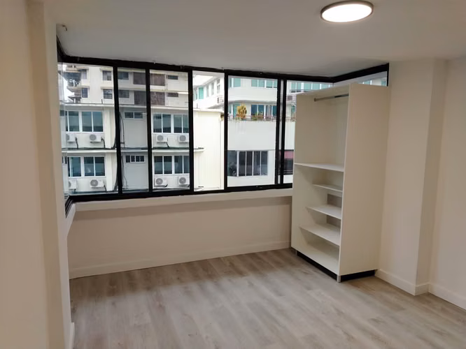 VIA ARGENTINA 1 RECAMARA LINEA BLANCA  $700 - Imagen 3