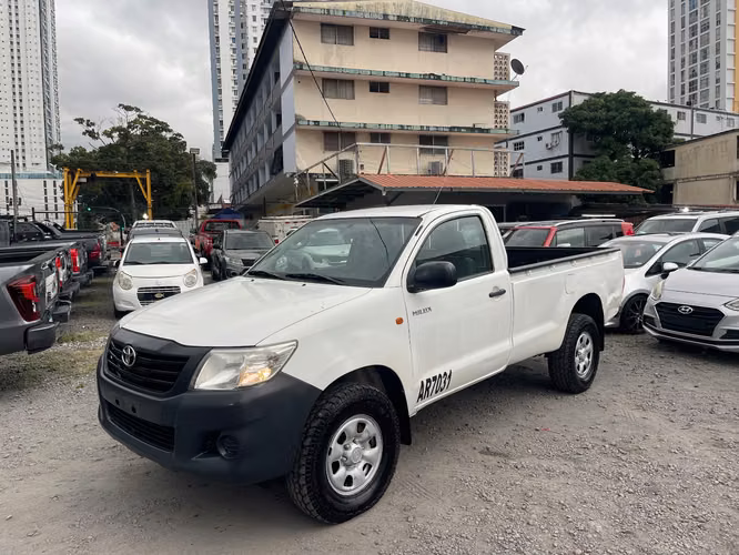 TOYOTA HILUX 2015 MANUAL