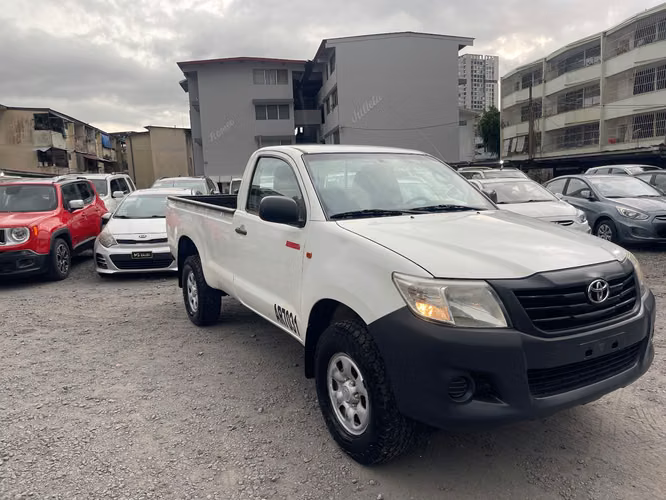 TOYOTA HILUX 2015 MANUAL - Imagen 2