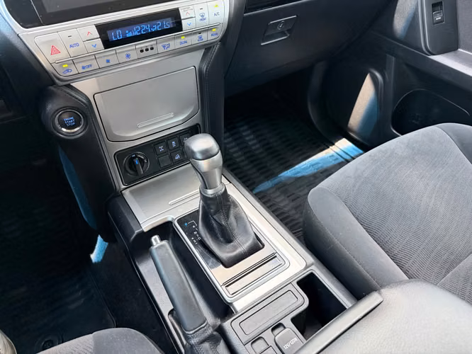 Toyota Land Cruiser Prado 2019 - Imagen 14