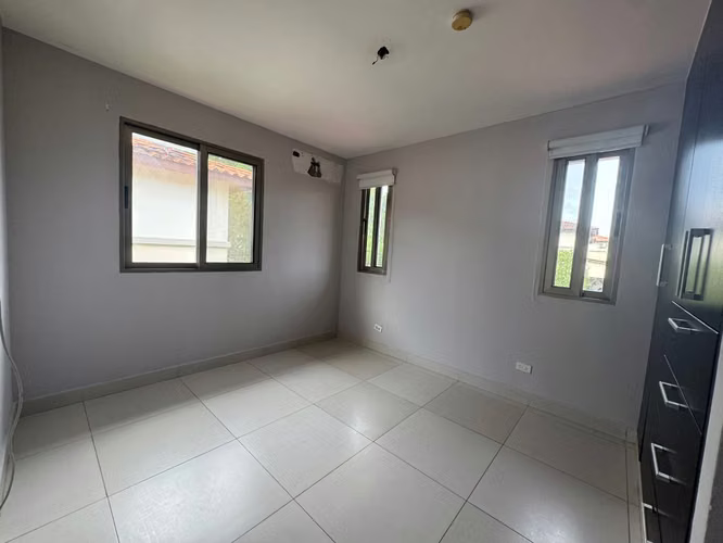 OPORTUNIDAD CASA UNIFAMILIAR EN VENTA EN PH WOODLANDS PANAMA PACIFICO - Imagen 19