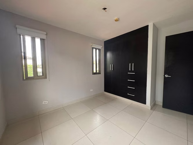 OPORTUNIDAD CASA UNIFAMILIAR EN VENTA EN PH WOODLANDS PANAMA PACIFICO - Imagen 20