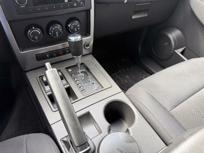 Jeep Cherokee 2011 - Imagen 15