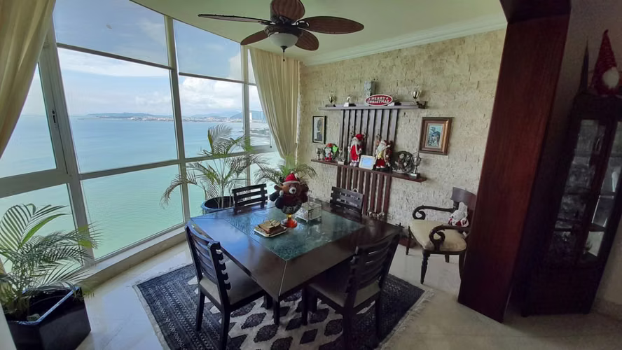 Bahia Pacifica. 427mts 4r 4.5b 3est 1dep $1,250,000.00 - Imagen 6