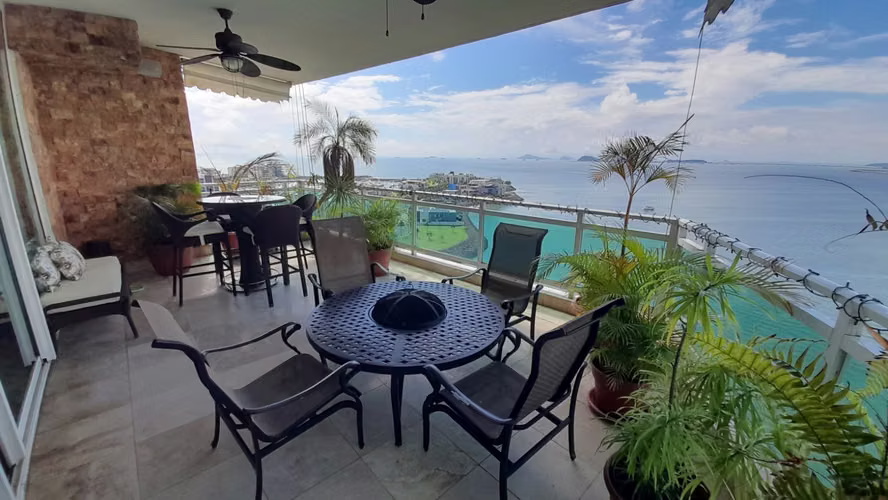 Bahia Pacifica. 427mts 4r 4.5b 3est 1dep $1,250,000.00 - Imagen 13