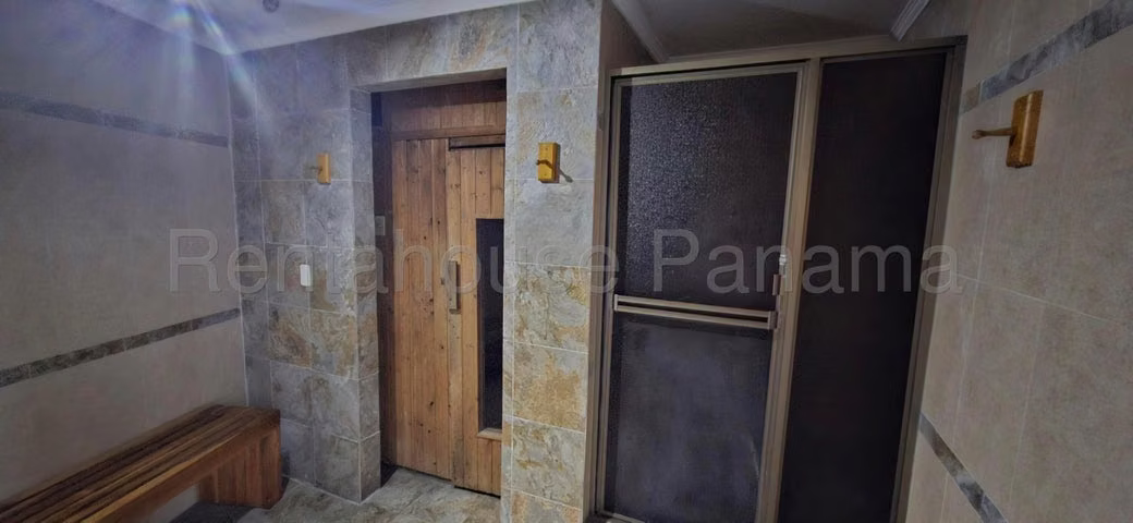Apartamento amplio de 2 recámaras en Punta Paitilla - Imagen 8