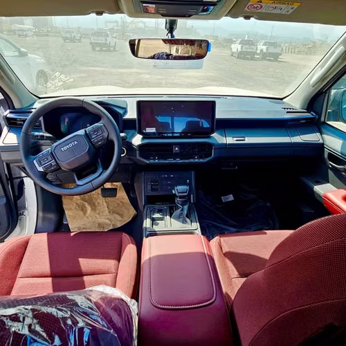 2027 TOYOTA HILUX TRAIL HUNTER  - Imagen 8
