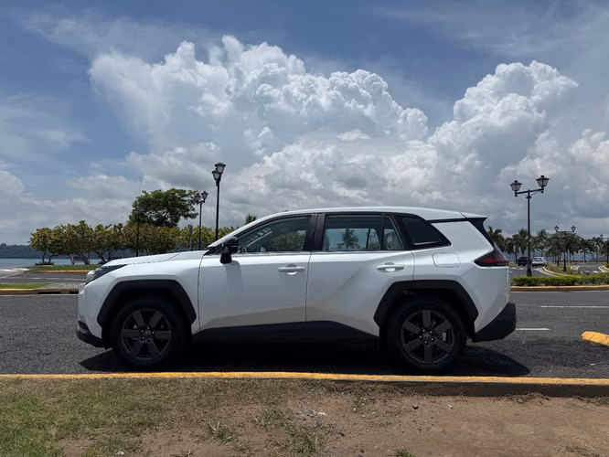 TOYOTA RAV4 HIBRIDO 2.5 4X4 - Imagen 3