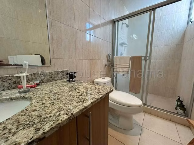 Apartamento amoblado en alquiler Costa del Este 27MAM1592 - Imagen 13