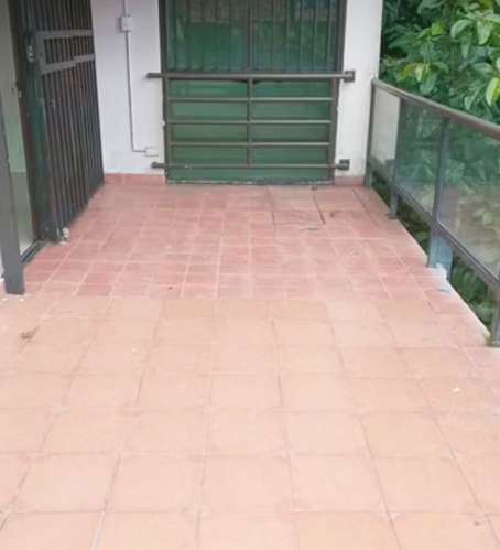 Alquiler Apartamento Carrasquilla Parte Atrás Parque Omar 3R 2B es Vacío / PISO BAJO - Imagen 3