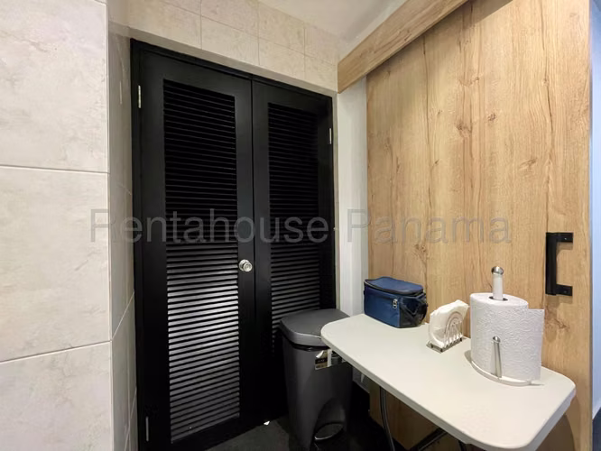 Venta Oficina Calle 50 - YD