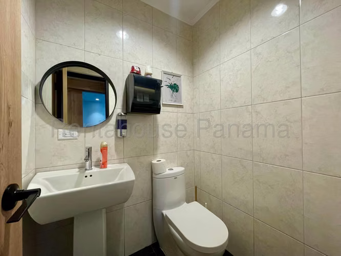 Venta Oficina Calle 50 - YD