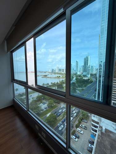 ALQUILO ESPECTACULAR APARTAMENTO VISTA FRONTAL AL MAR  - Imagen 10