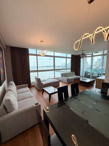 ALQUILO ESPECTACULAR APARTAMENTO VISTA FRONTAL AL MAR  - Imagen 3
