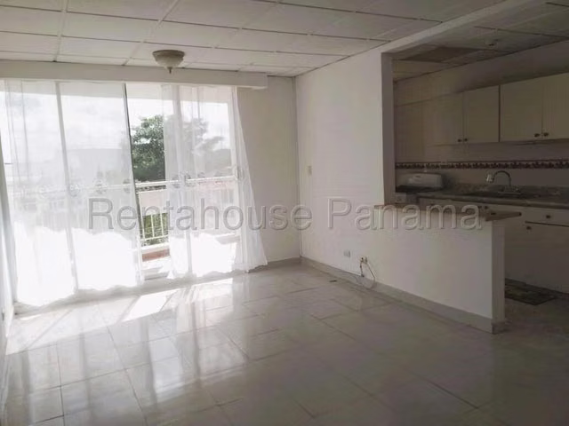 Venta apartamento en Altos de Santa María ELP 27-1574