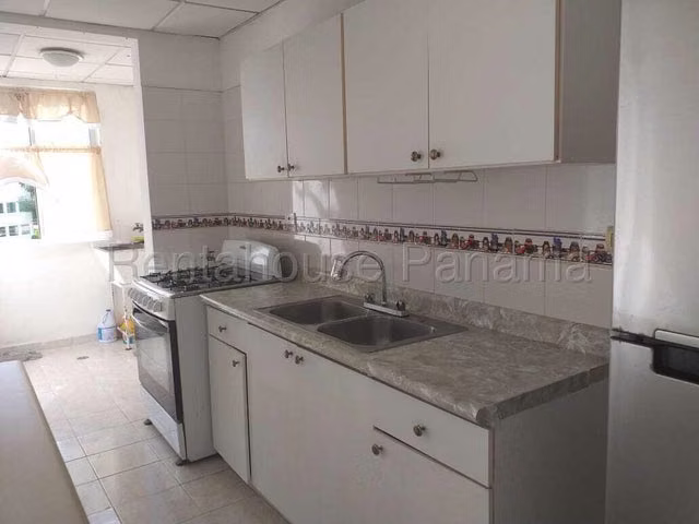 Venta apartamento en Altos de Santa María ELP 27-1574