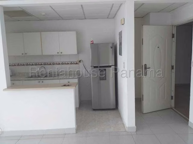 Venta apartamento en Altos de Santa María ELP 27-1574