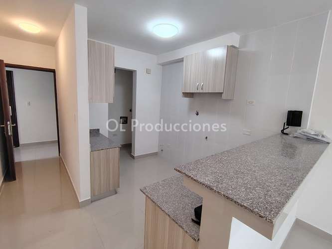 Betania | El Ingenio | Apartamento en alquiler | Vacío | Aires acondicionados nuevos