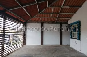 Casa en Venta en 24 de Diciembre 27jack2549