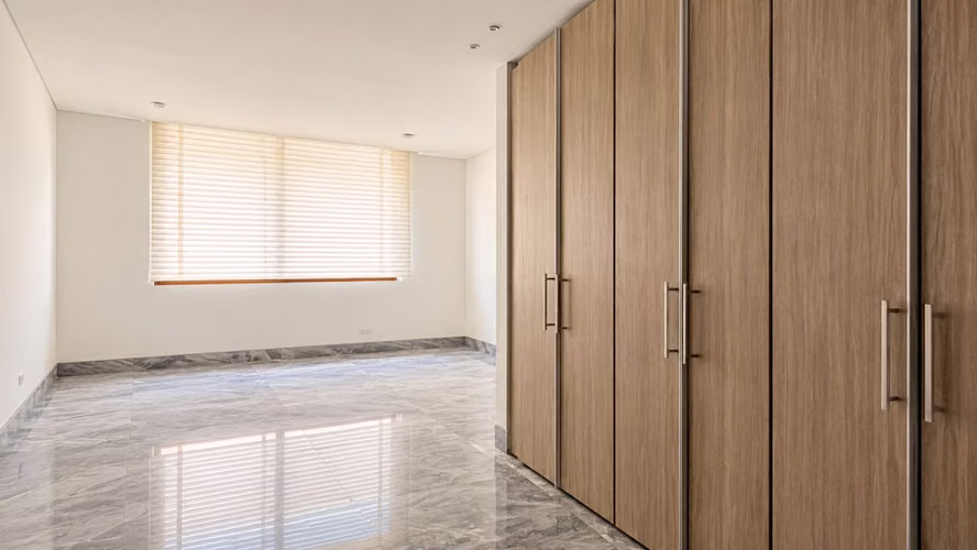 RESIDENCIA EN OCEAN REEF | Discreción, Mar y Exclusividad