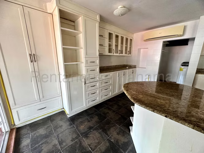 Venta de Apartamento en Obarrio Ph Irotama JV - Imagen 5
